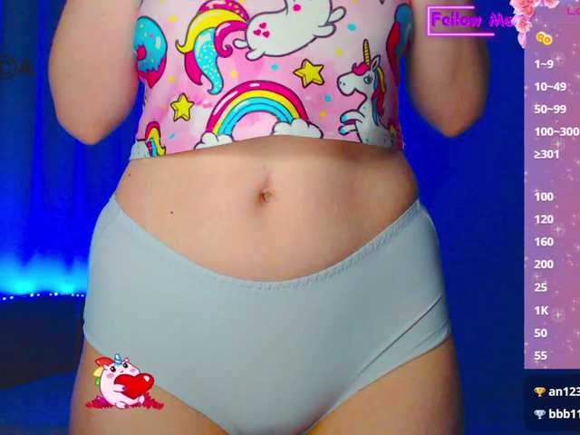 Emelicristal's BongaCams show and profile