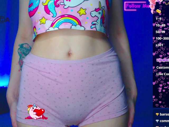 Emelicristal's BongaCams show and profile