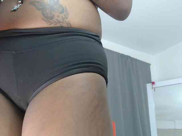 AshlieGreen webcam