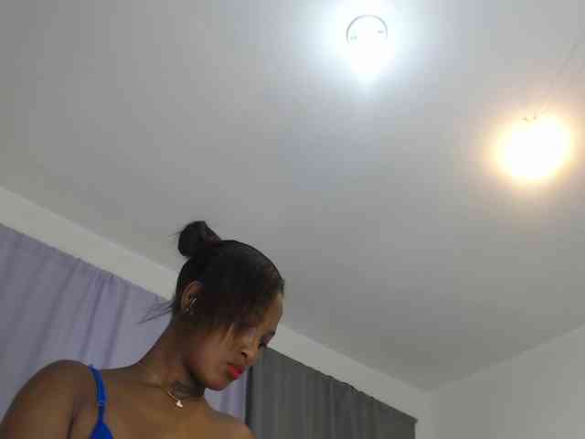 AshlieGreen webcam