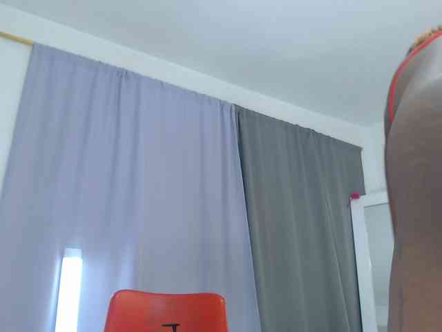 AshlieGreen webcam