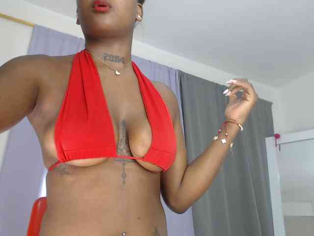 AshlieGreen webcam