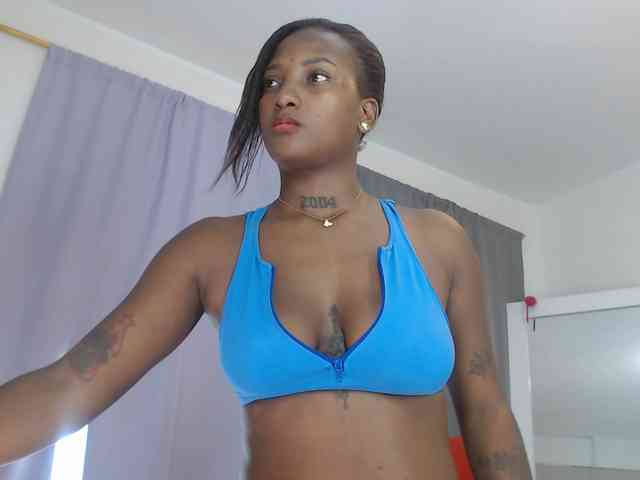 AshlieGreen webcam