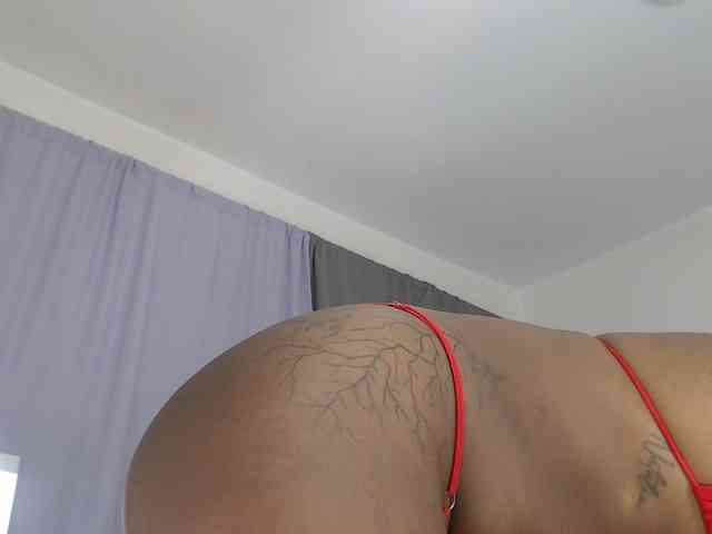 AshlieGreen webcam