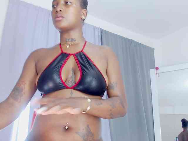 AshlieGreen webcam