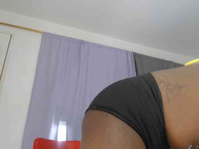 AshlieGreen webcam