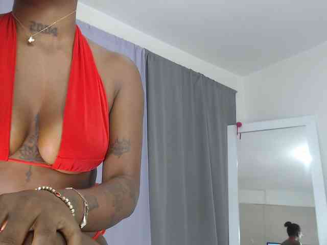 AshlieGreen webcam