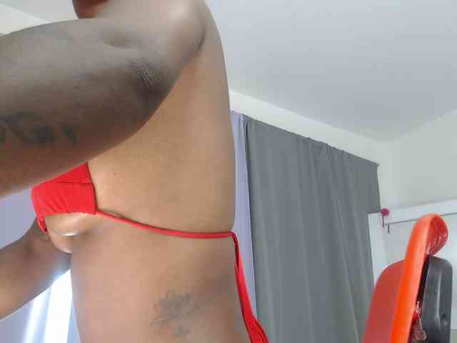 AshlieGreen webcam