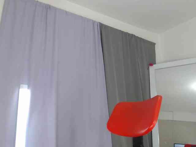 AshlieGreen webcam