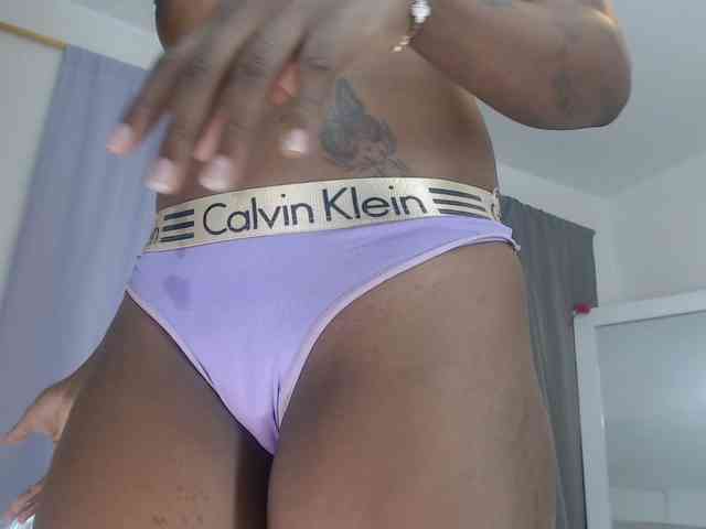AshlieGreen webcam