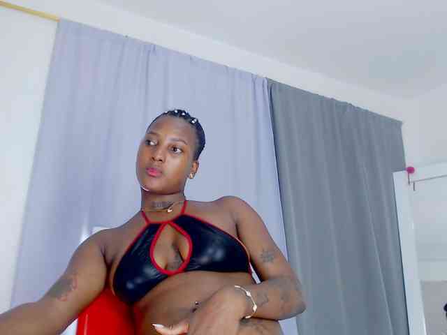 AshlieGreen webcam
