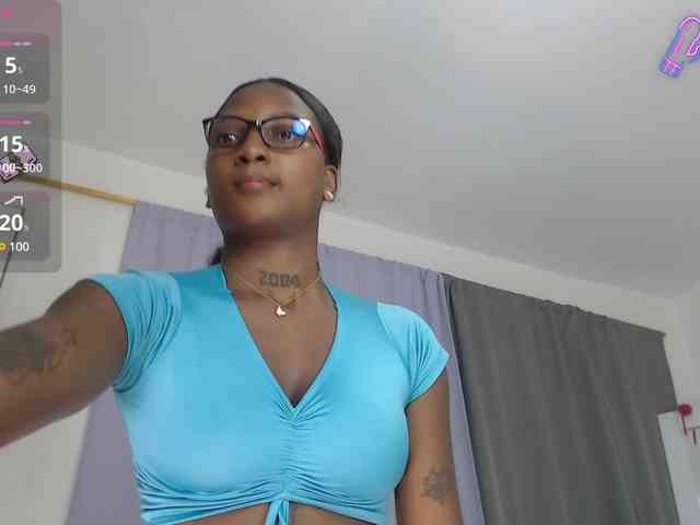 AshlieGreen webcam