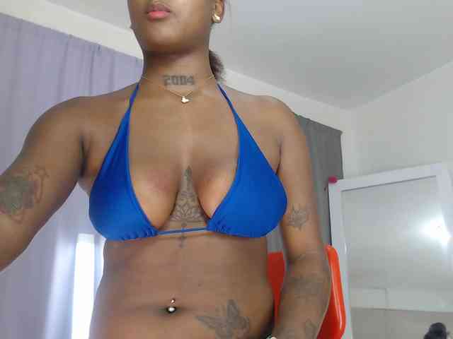 AshlieGreen webcam