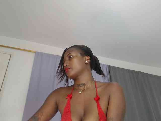 AshlieGreen webcam
