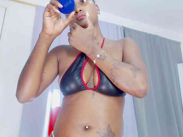 AshlieGreen webcam