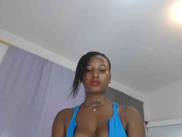 AshlieGreen webcam