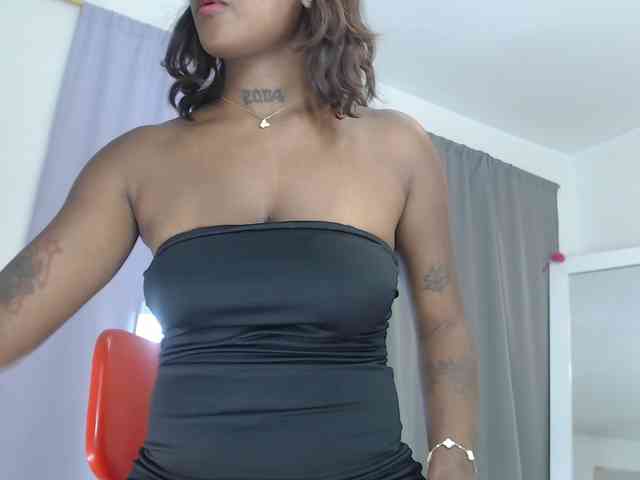 AshlieGreen webcam