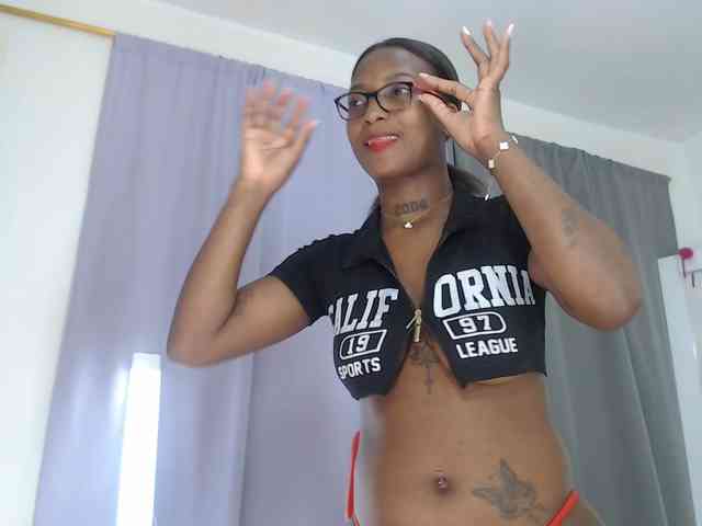 AshlieGreen webcam