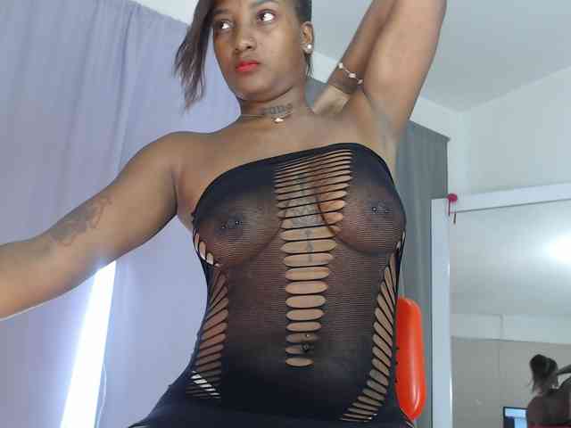 AshlieGreen webcam