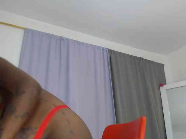 AshlieGreen webcam