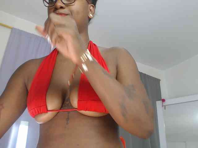 AshlieGreen webcam