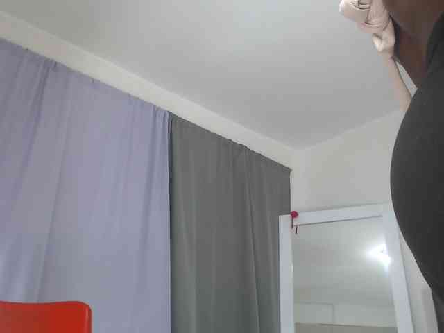 AshlieGreen webcam
