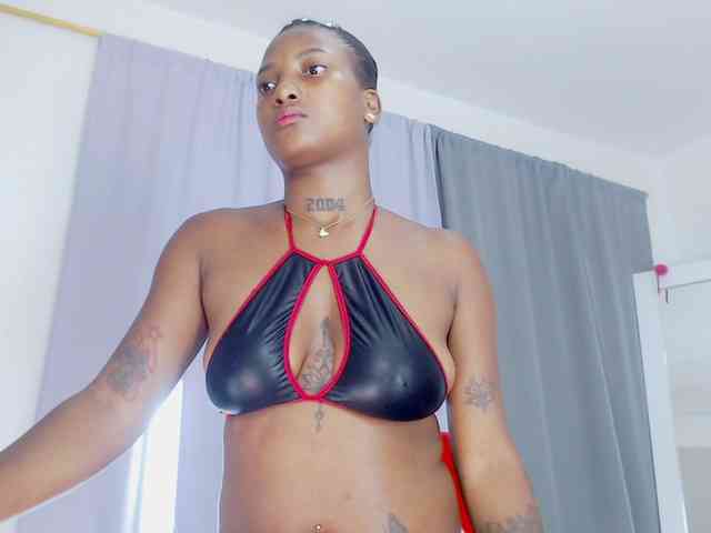 AshlieGreen webcam