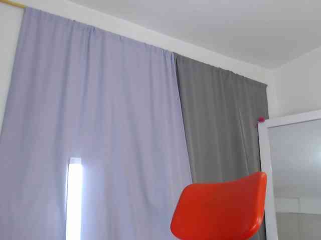 AshlieGreen webcam