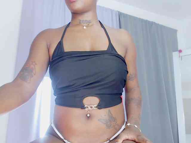 AshlieGreen webcam