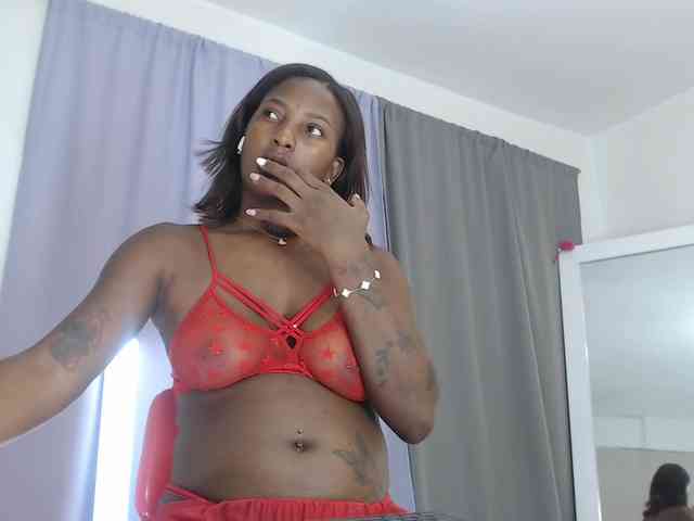AshlieGreen webcam