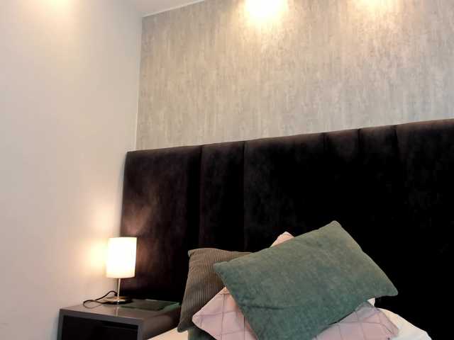 Freyaa25's BongaCams show and profile