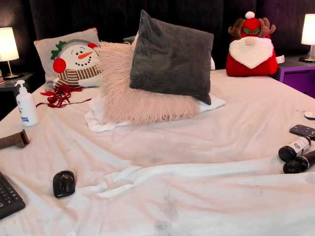 Freyaa25's BongaCams show and profile