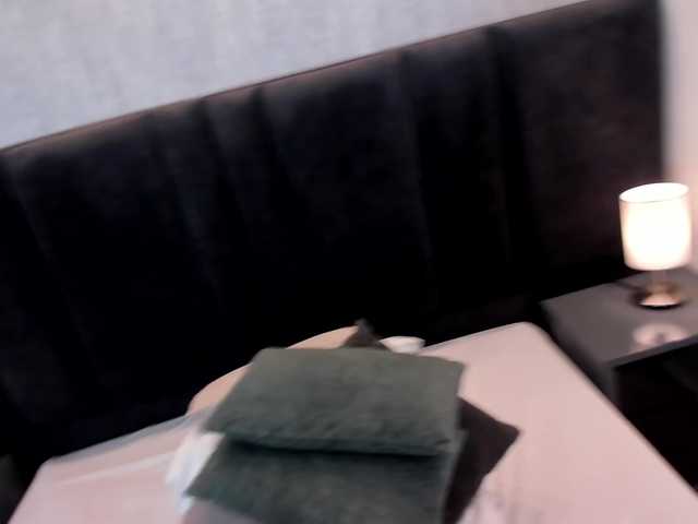 Freyaa25's BongaCams show and profile