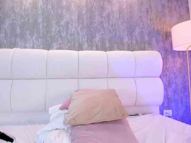 Freyaa25 webcam