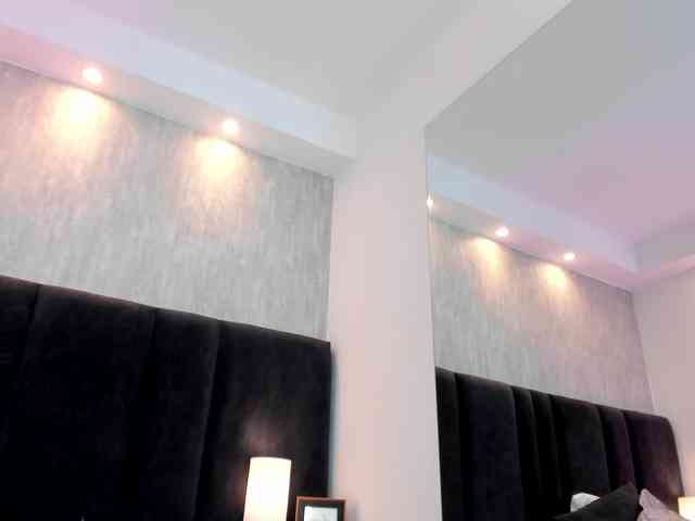 Freyaa25 webcam