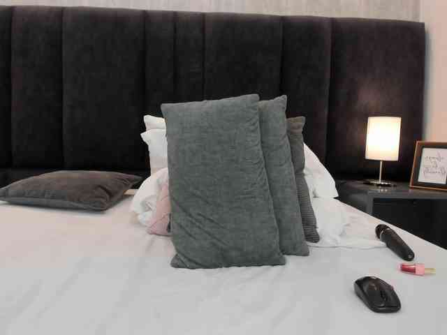 Freyaa25 webcam