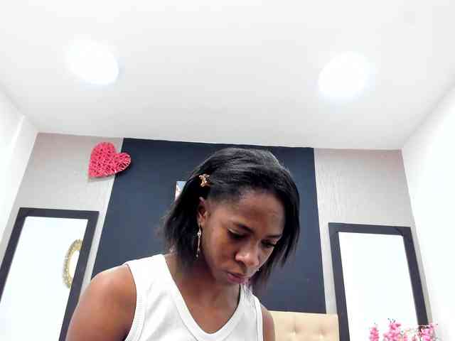 Shanelle3 webcam