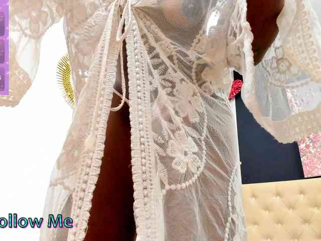 Shanelle3 webcam