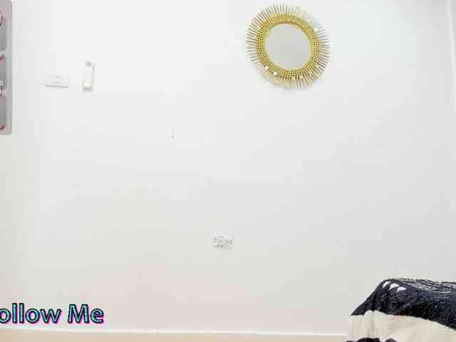 Shanelle3 webcam