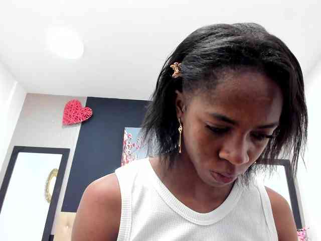 Shanelle3 webcam