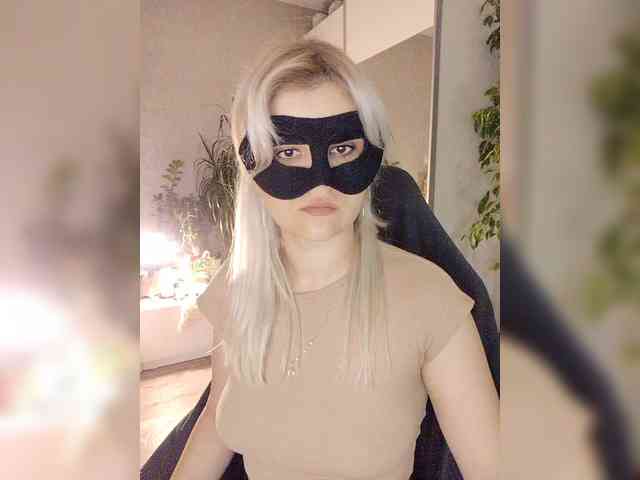 LOVEMENOW webcam