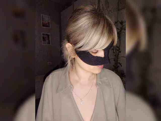 blackmask_ webcam