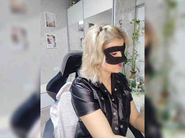 blackmask_ webcam