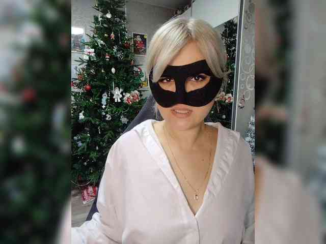 LOVEMENOW23 LOVEMENOW23