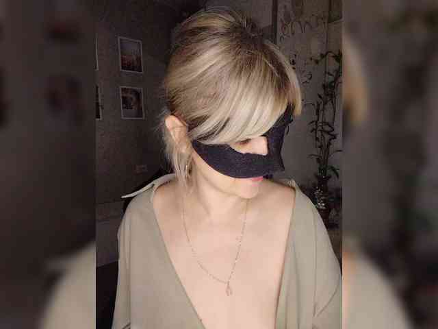 blackmask_ webcam