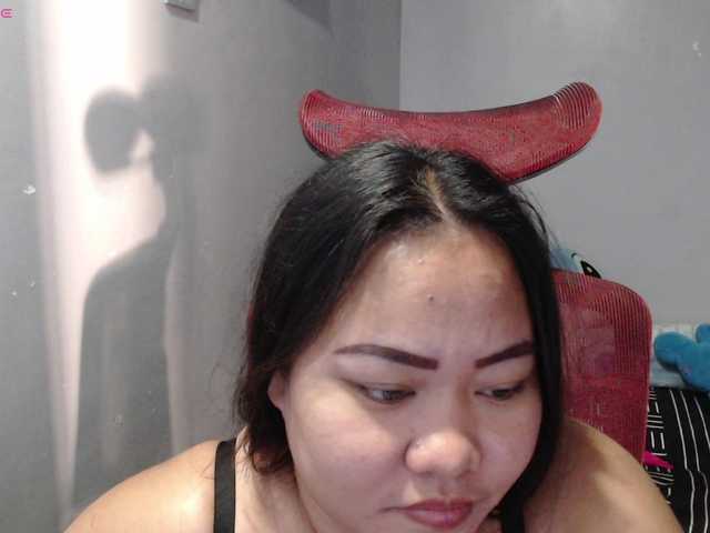 BubbleButtPinay webcam bongacams model stream image