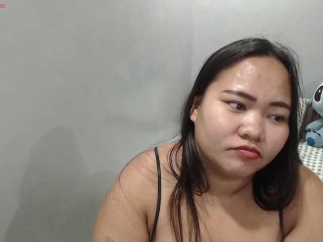 BubbleButtPinay webcam bongacams model stream image