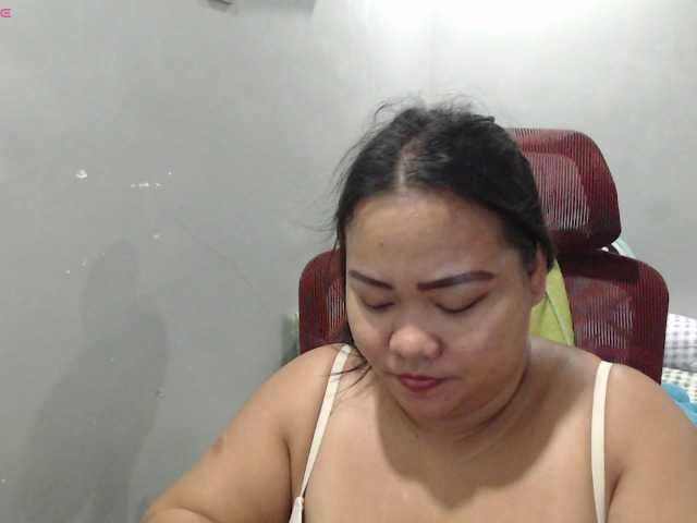 BubbleButtPinay webcam bongacams model stream image