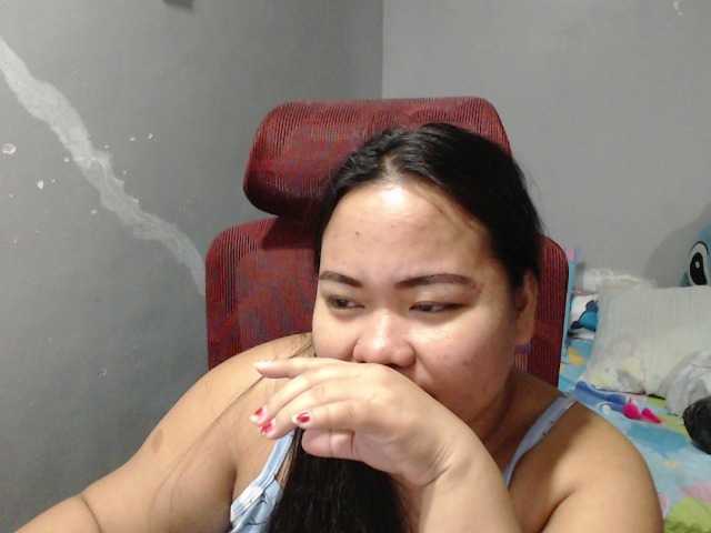 BubbleButtPinay webcam