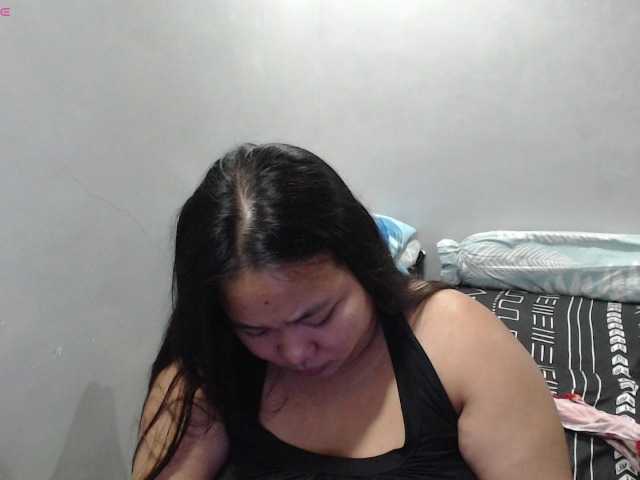 BubbleButtPinay webcam bongacams model stream image